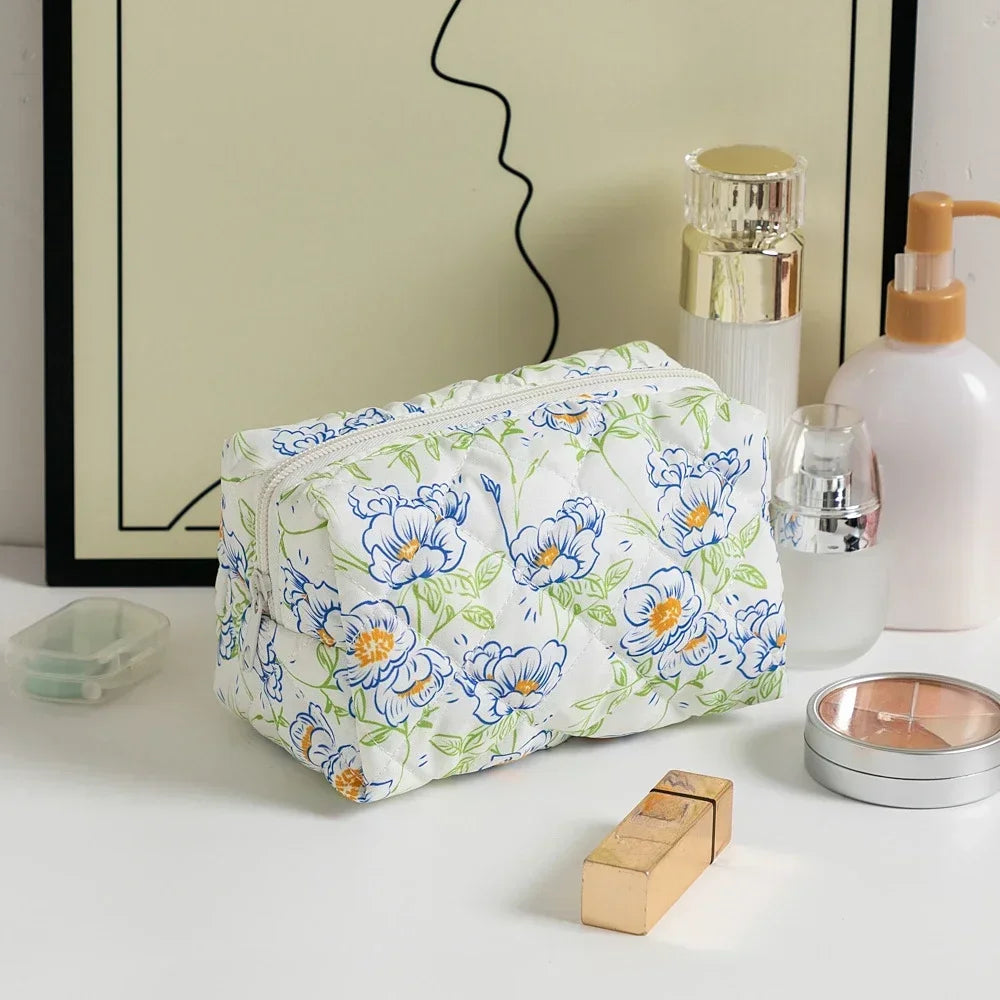 Floral Printed Lipstick Storage Makeup Bag Women's Cosmetic Bag Beauty Organizer Case Travel Makeup Pouch Toiletry Organizer