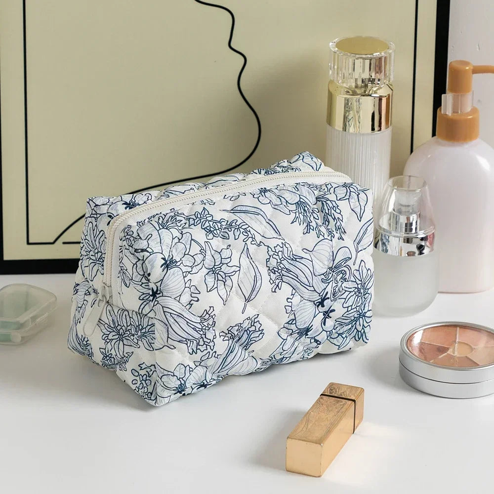 Floral Printed Lipstick Storage Makeup Bag Women's Cosmetic Bag Beauty Organizer Case Travel Makeup Pouch Toiletry Organizer