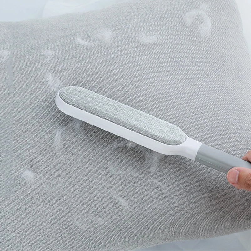 Double-Sided Pet Hair Remover Brush Reusable Static Lint Brush Manual Self-Cleaning Fur Dust Remover for Clothes Sofa