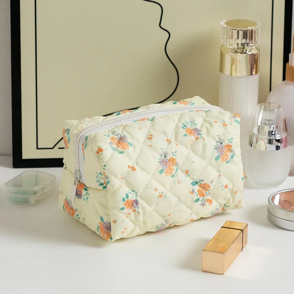 Floral Printed Lipstick Storage Makeup Bag Women's Cosmetic Bag Beauty Organizer Case Travel Makeup Pouch Toiletry Organizer